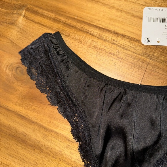 NWT Free people high cut lace thong - Picture 3 of 5